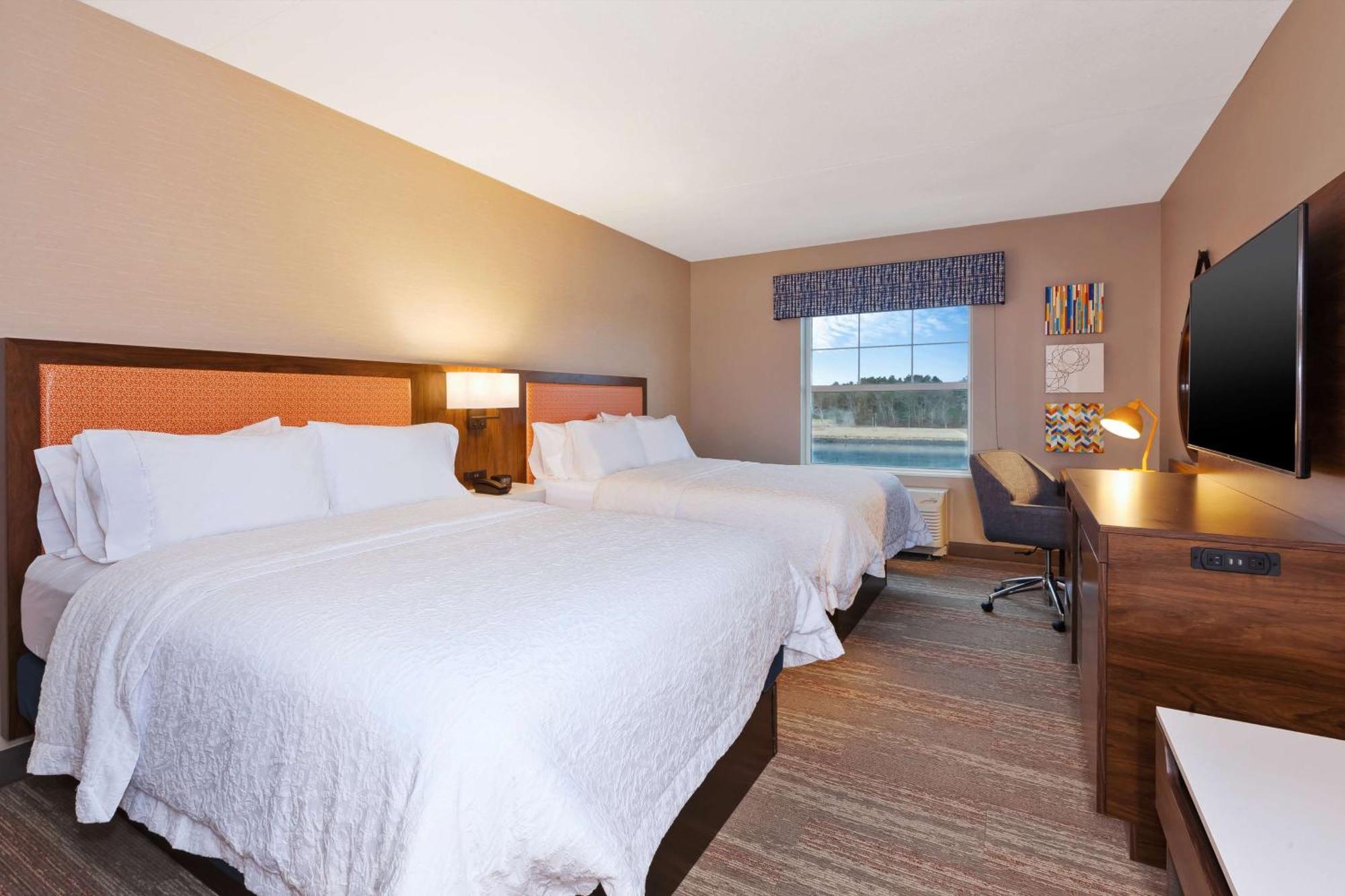 Hampton Inn Cape Cod Canal Борн Экстерьер фото
