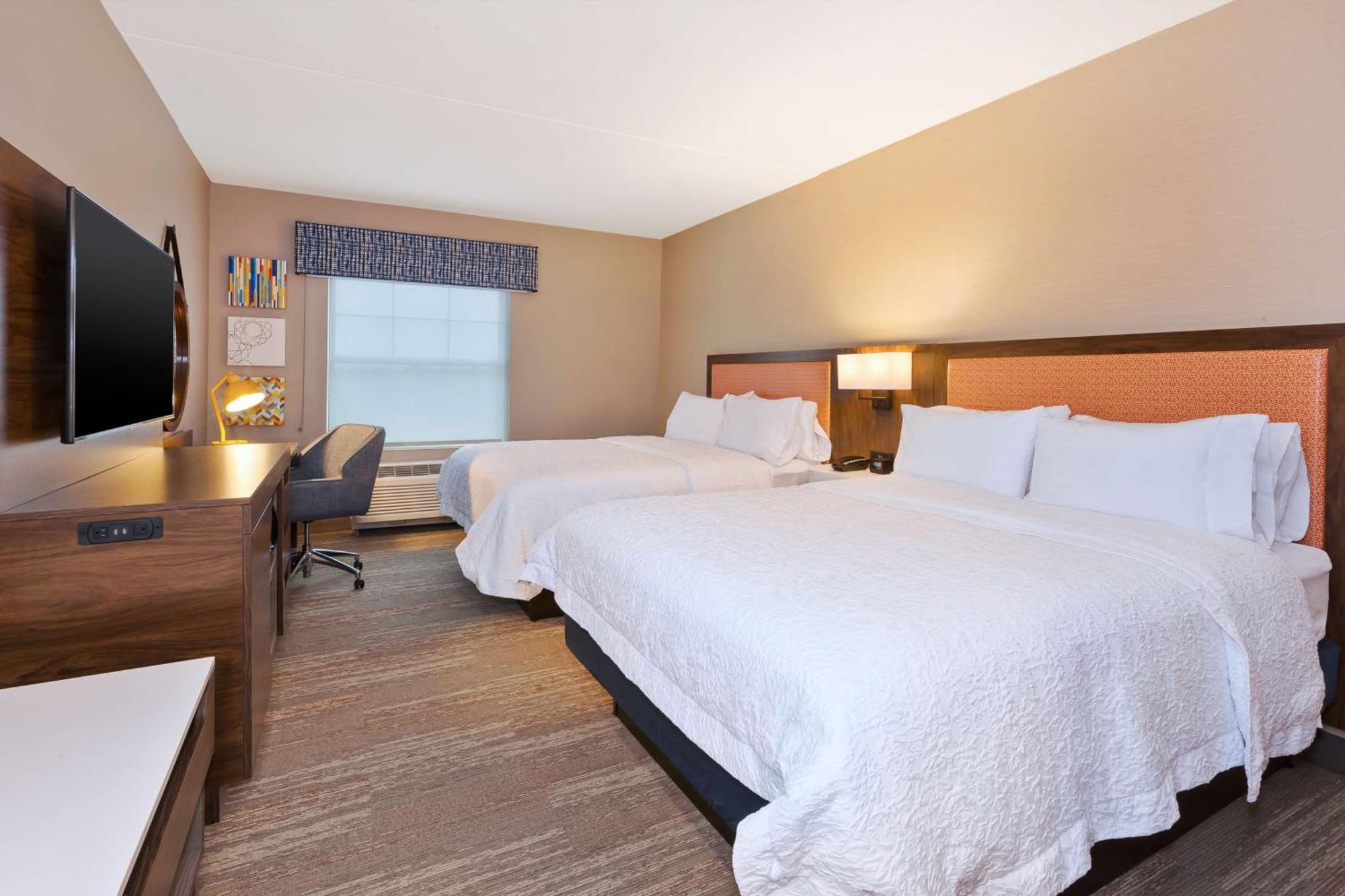 Hampton Inn Cape Cod Canal Борн Экстерьер фото