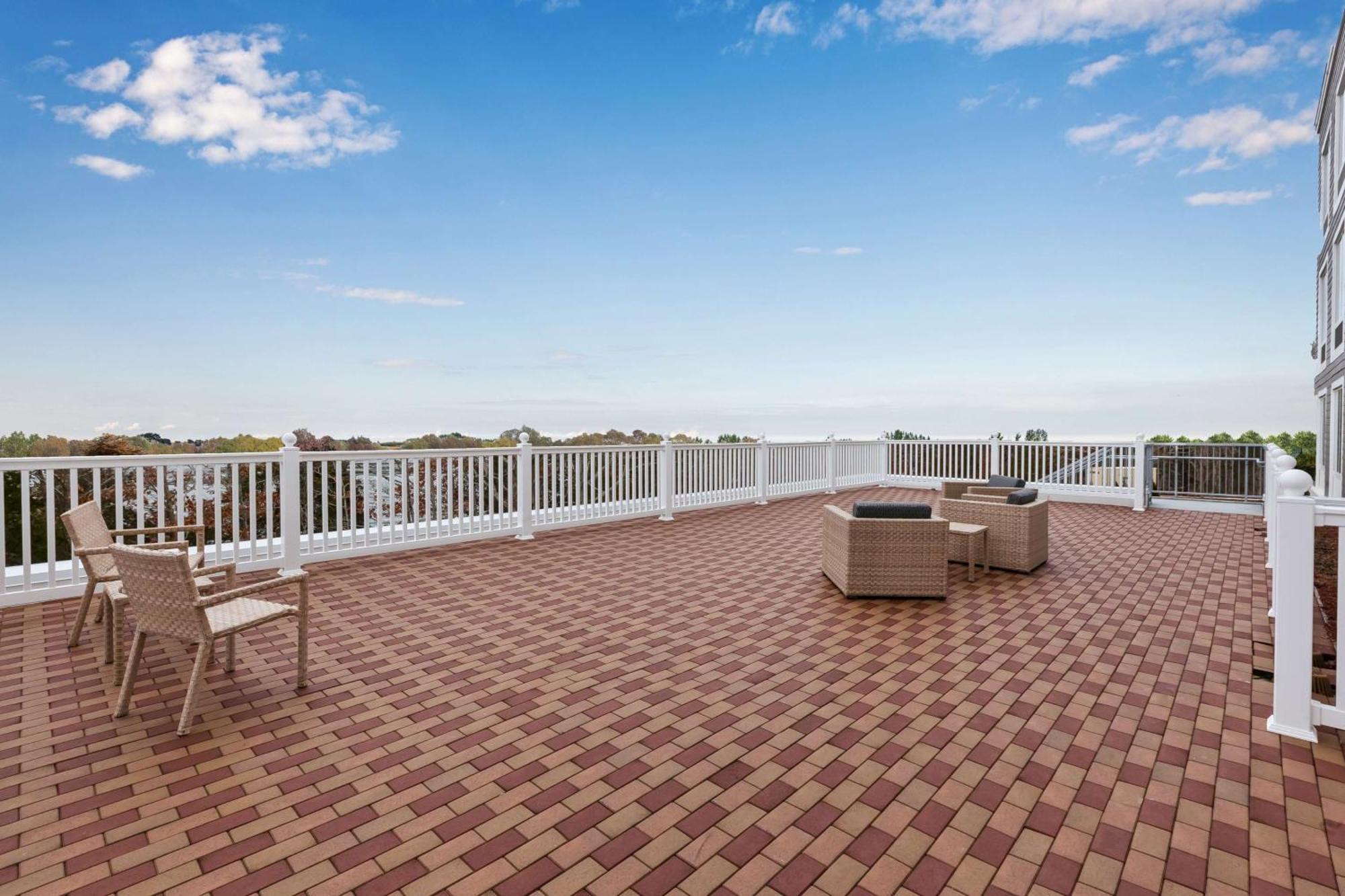 Hampton Inn Cape Cod Canal Борн Экстерьер фото
