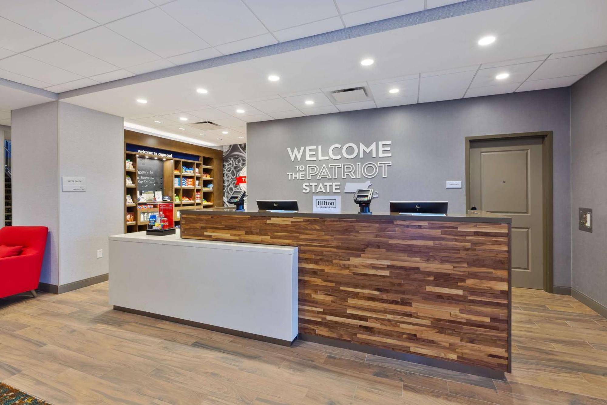 Hampton Inn Cape Cod Canal Борн Экстерьер фото