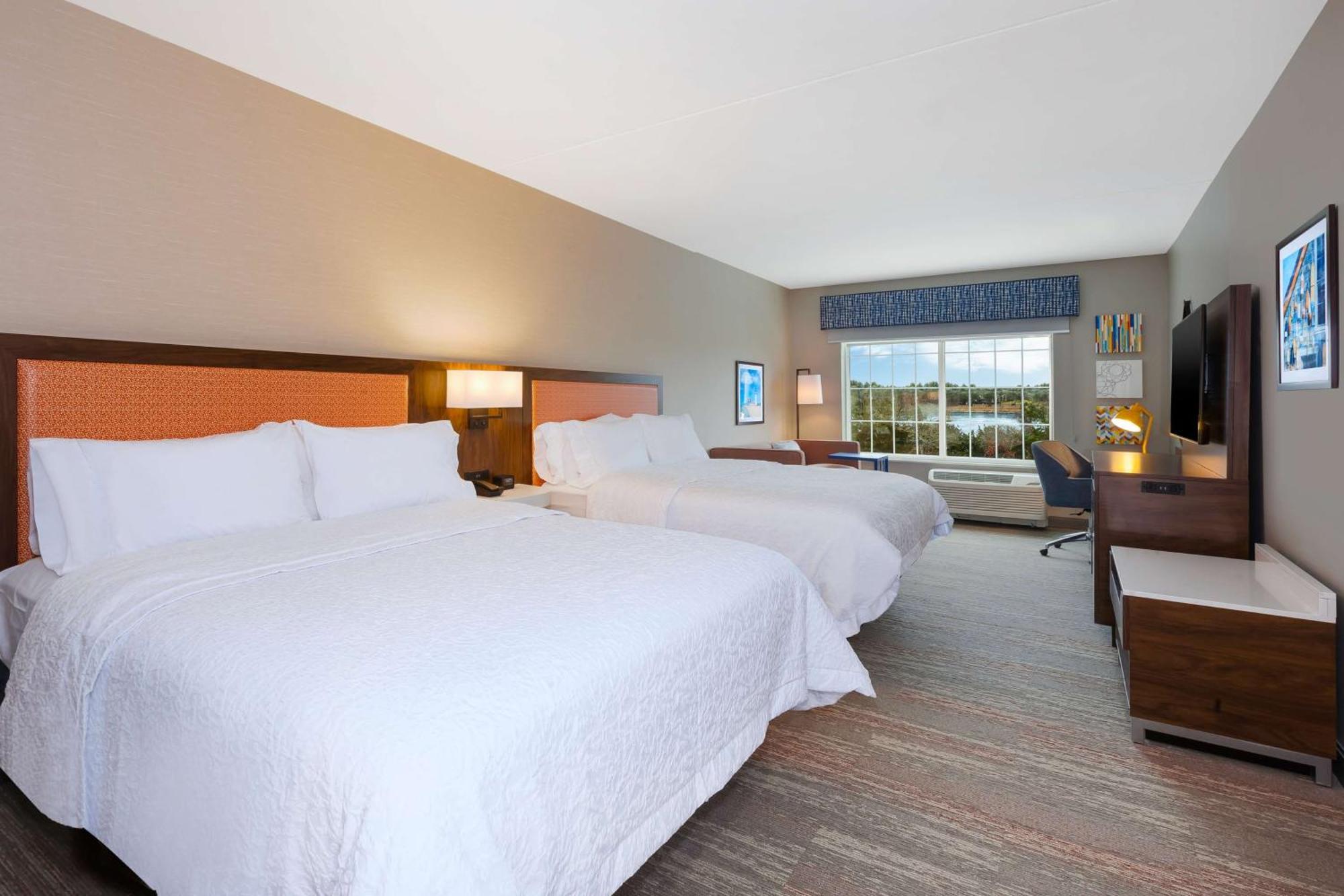 Hampton Inn Cape Cod Canal Борн Экстерьер фото