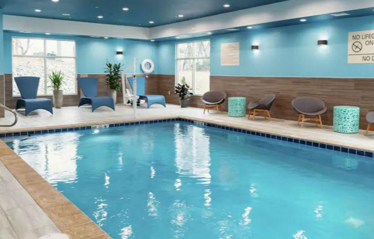 Hampton Inn Cape Cod Canal Борн Экстерьер фото